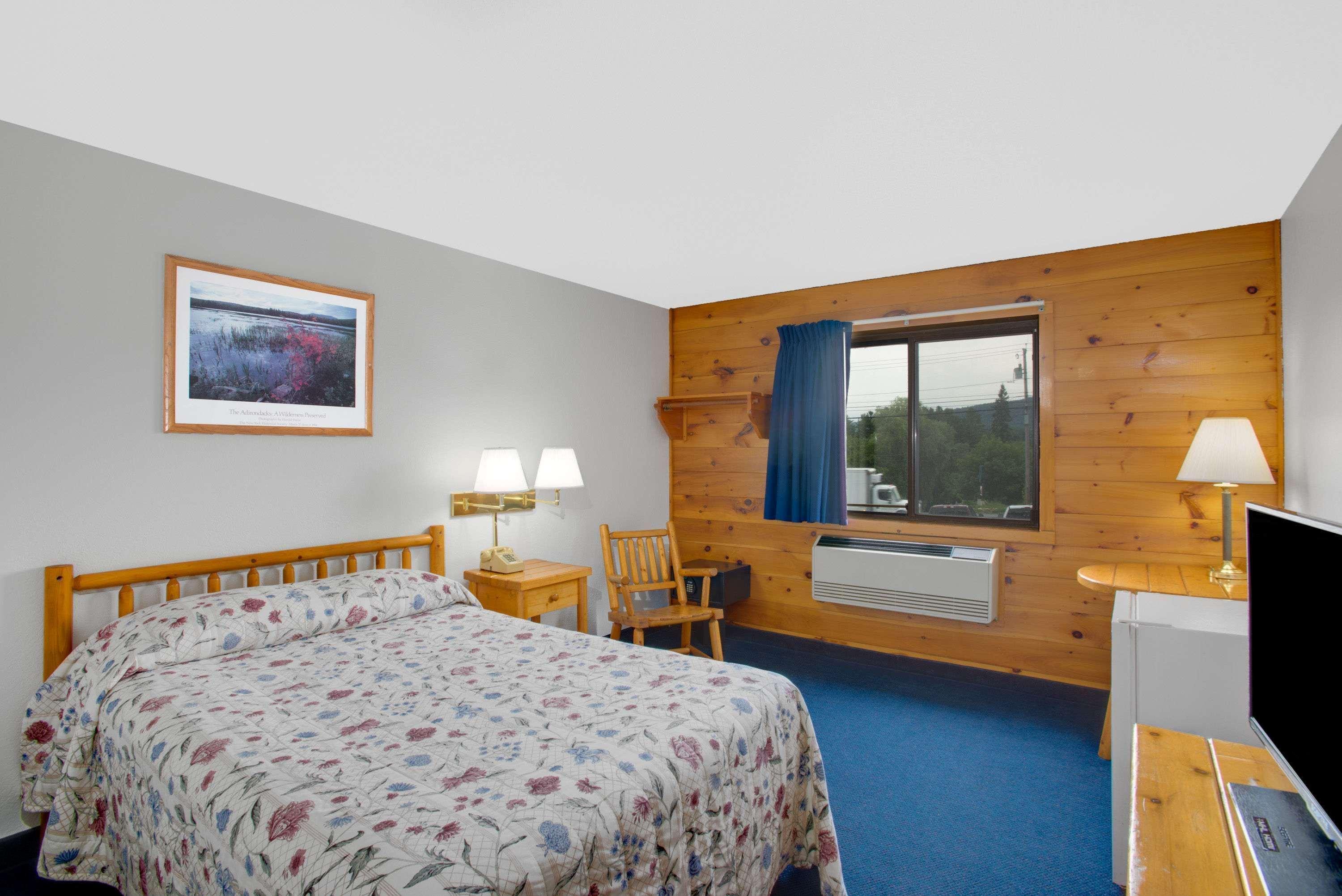 Super 8 By Wyndham Lake George/Warrensburg Area Extérieur photo