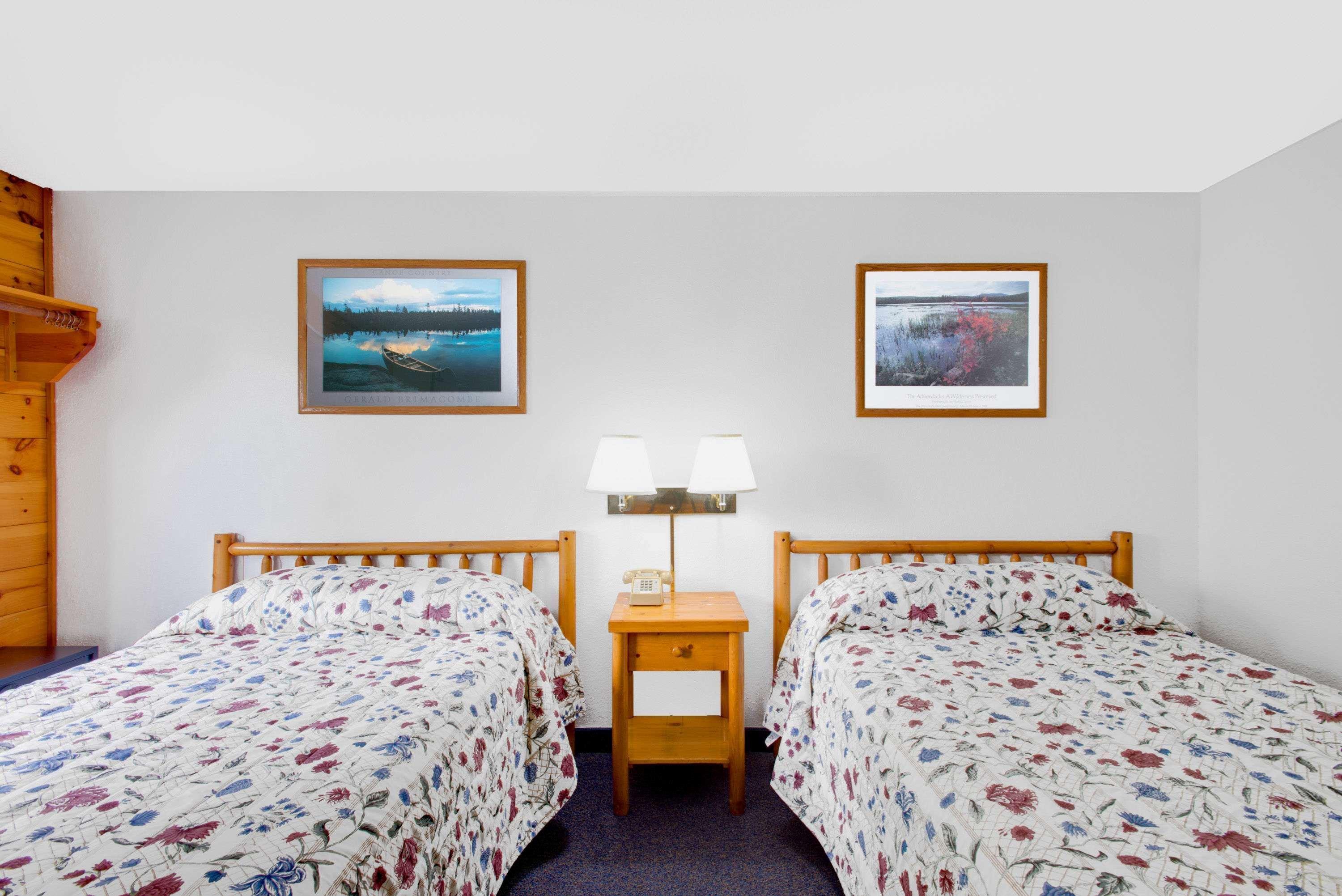 Super 8 By Wyndham Lake George/Warrensburg Area Extérieur photo