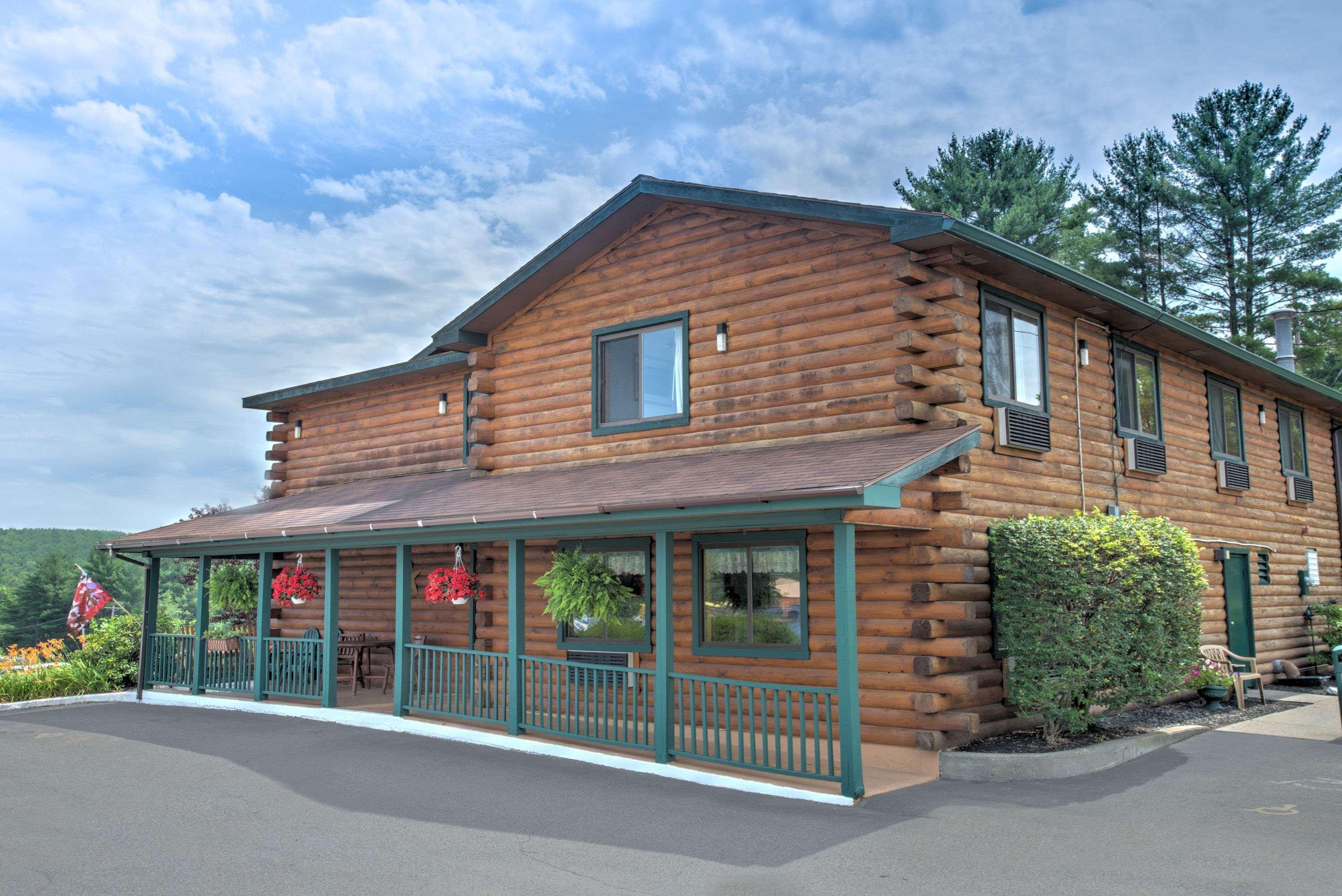 Super 8 By Wyndham Lake George/Warrensburg Area Extérieur photo