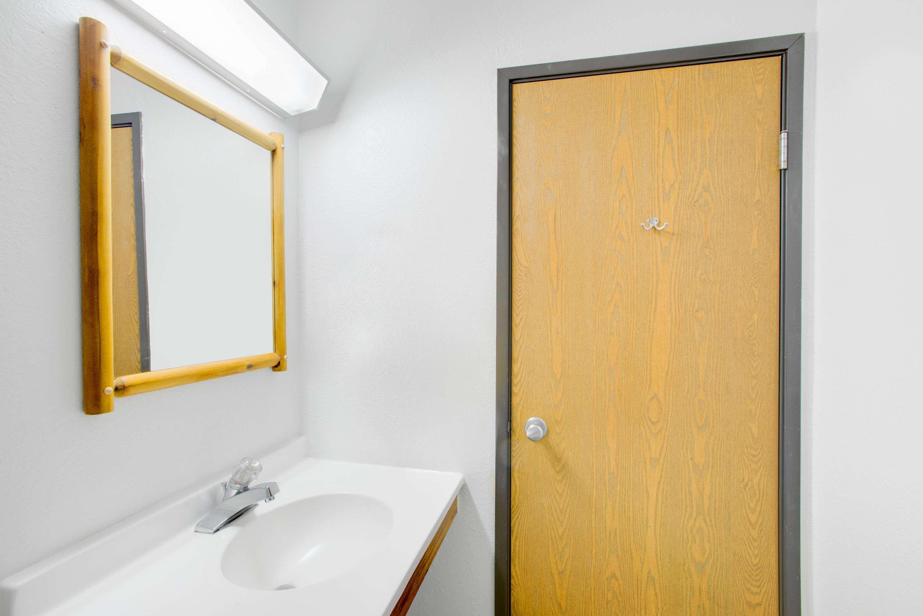 Super 8 By Wyndham Lake George/Warrensburg Area Extérieur photo